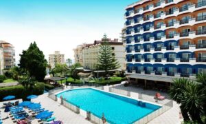 🇪🇸 Last minute în Costa del Sol – 7 nopți la Monarque Fuengirola Park 4★ cu mic dejun inclus, la 959 €/persoană