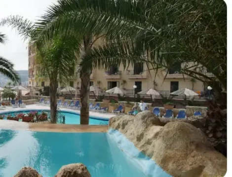 🇲🇹 Vacanță în Malta ultra last minute Xemxija Bay Hotel de la 219 € / persoană (zbor direct din București + 7 nopți cazare) ✈️